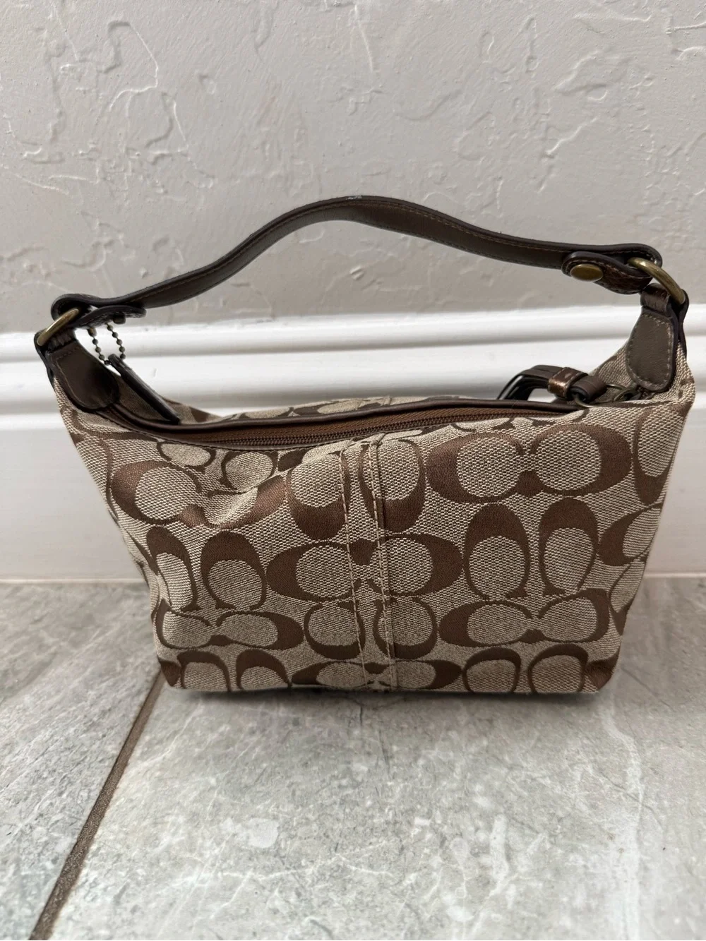 Coach Tan and Brown Signature Canvas Shoulder Bag Jacquard Exotic trim Y2K Hobo
